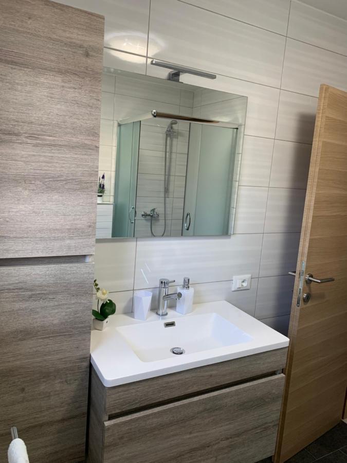 Luxury Apartment Cairos 트로기르 외부 사진